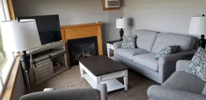 Tech house Close to MTU/Downtown/Shopping/Trails - Image 4