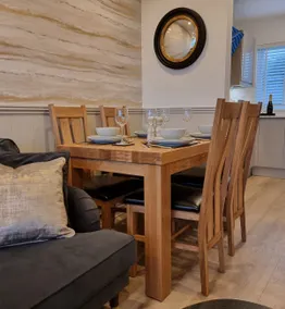 Luxurious Self Catering - Image 4