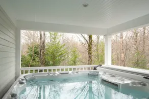 Magnificent Carriage house at the Hermitage club - Image 3