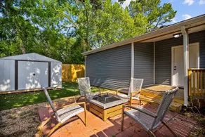 Downtown Cottage, Bikes, 20 min to Beach-Location! - Image 4