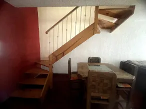 House one block from the Mercado Libre distribution center - Image 3