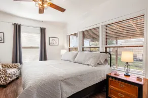 A Place on Pecan - Image 4