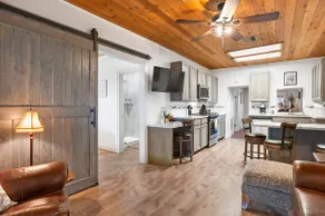 A Place on Pecan - Image 3