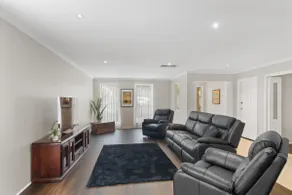 'Pineview Escape' Generous Comfort for Families - Image 4