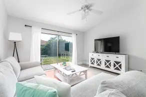 Villa in Jupiter - Image 2
