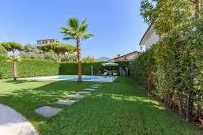 Villa Fiumetto by Mmega - Image 2