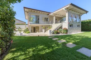Villa Fiumetto by Mmega - Image 4