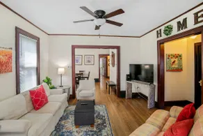 Cozy home perfect for families - Near Naval Base! - Image 2
