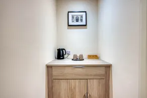 Luxury Stockton Studio Rooms, Free WiFi & Parking - Image 2