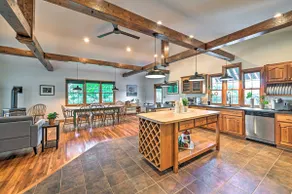Terrace Mountain Orchard House - Image 3