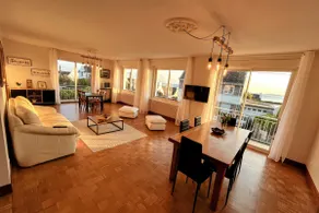 Nice House – Beachfront - Image 5