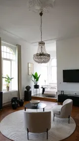 Lio Suite Design Apartment Balkon Netflix Parken - Image 2