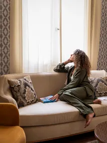 Vintage 2BR in Downtown Cairo With Balcony - Image 3