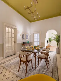 Vintage 2BR in Downtown Cairo With Balcony - Image 5