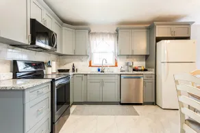 Entire Private Family Home - Image 5