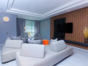 Chic & Spacious : 3BR Apartment in Central Rabat - Image 2