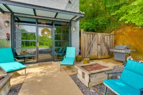 Modern luxury in mountain town! - Image 3