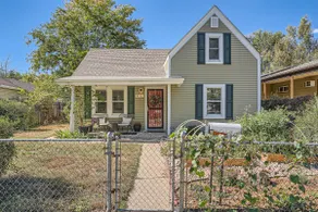 Spacious 2BR Home in West Denver - Image 2