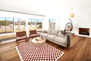 Casa Sunset 10m Beach & DT Views Firepit King Bed - Image 2