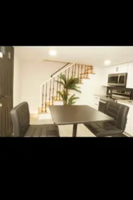 1 Bed 1 Bath Suite - Image 2