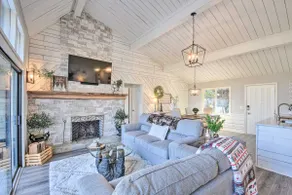 Modern Mtn Retreat-Hike & Golf! - Image 2