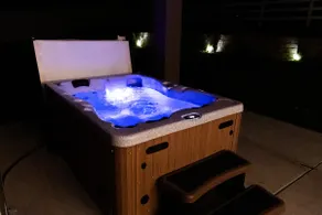 Luxury 6BR w/ Theater & Hot Tub | Sleeps 16+ - Image 5