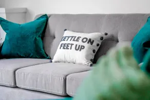 Modern 2 bedroom flat near Liverpool City Centre - Image 2
