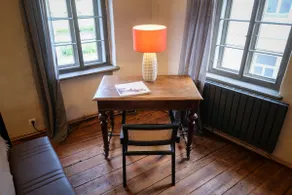 Renaissance timber house - Image 4