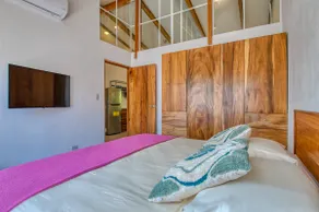 Modern, Super close to beach All you need or want7 - Image 3