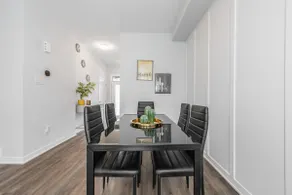 The Green Bohemian: 3beds, 3mins to CanTire Centre - Image 4