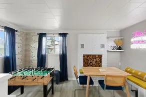 Charming *Hot Tub* 4 BD/2 BA Near Royal Oak - Image 3