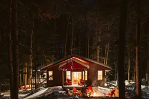 The Red Canoe Cottage - Image 2