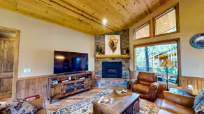 Pristine Torreon Cabin, Sleeps 6 - Image 2