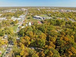 Near IU/Max 10/Secluded 5 acres/Pets/disc% - Image 5