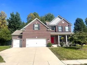 Sleeps 16+ | Family Home w/Yard | 20 min to Indy - Image 3