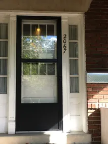 Entire 850sq.ft basement studio apartment - Image 2