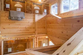 Rustic Roots Emerald Suite - Image 4