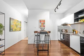 Tasteful Teneriffe! ~ 1Bed, 1Bath, Balconies - Image 5