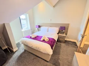 3bed Central Reading - 6m walk to Station - Image 3