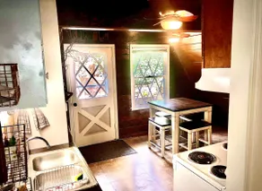 Cozy Cabin - Hot Tub! 1 Mile From Downtown Helen - Image 2