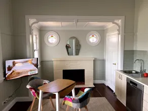 Charming Lismore townhouse - Image 2