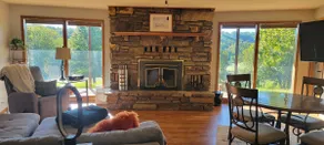 LI Airbnb - NWA mt bike, hike, and golf retreat - Image 4