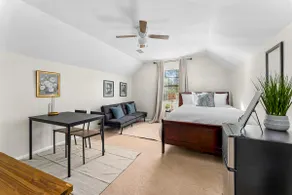 Family-Friendly Tifton Home – Toys & Fun for Kids - Image 3