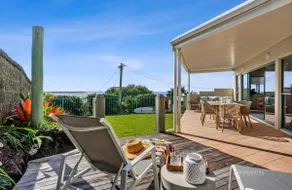 Tingira - Idyllic entertainer on the beach - Image 4