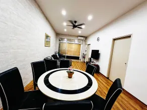 Kulai landed corner lot+kids pool+ mini waterpark - Image 3
