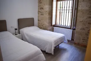 The Doctor's House - Image 5