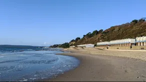 Oceans 7 Beach flat - Image 3