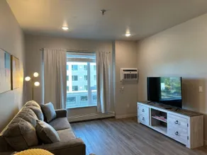 Beachy 1 Bed - Downtown GF (11) - Image 5