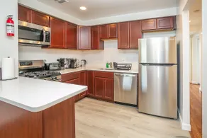 Comfy and Cozy -Minutes from DC! - Image 4