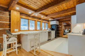 Chalet Cardinal, River and Hot Tub - Image 3